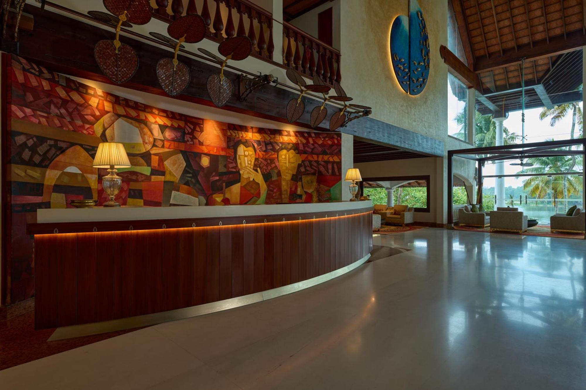 The Leela Ashtamudi, A Raviz Hotel Kollam Eksteriør bilde Lobby